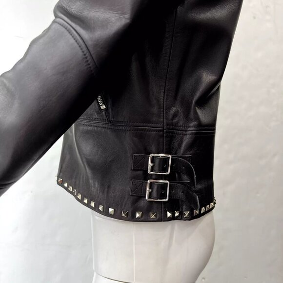 $6490 04. Valentino Black Leather Rockstud Embellished Short Jacket size 6 Moto - Picture 11 of 16